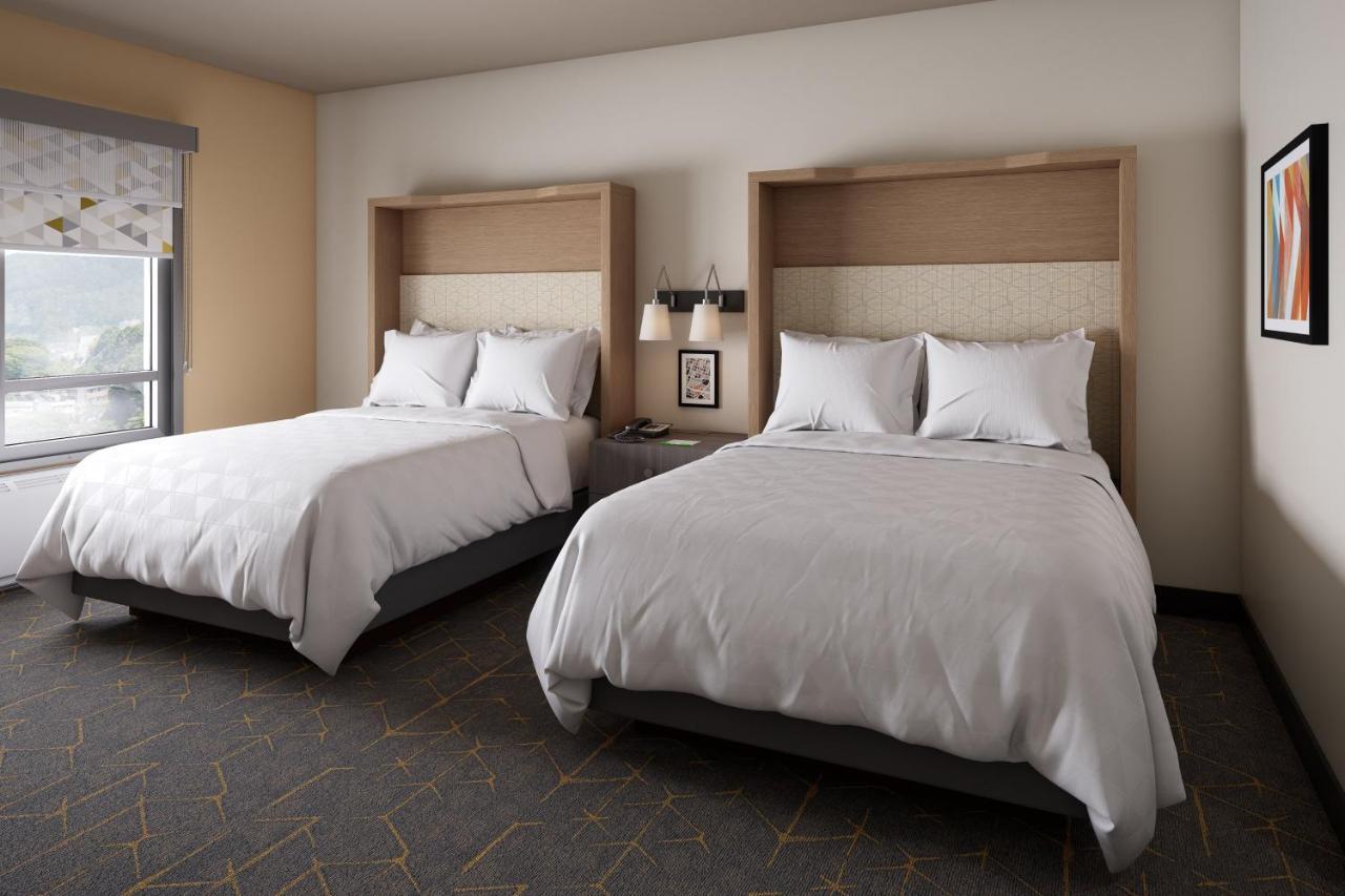 Holiday Inn - Long Island - Islip Arpt East By Ihg Holtsville Eksteriør billede