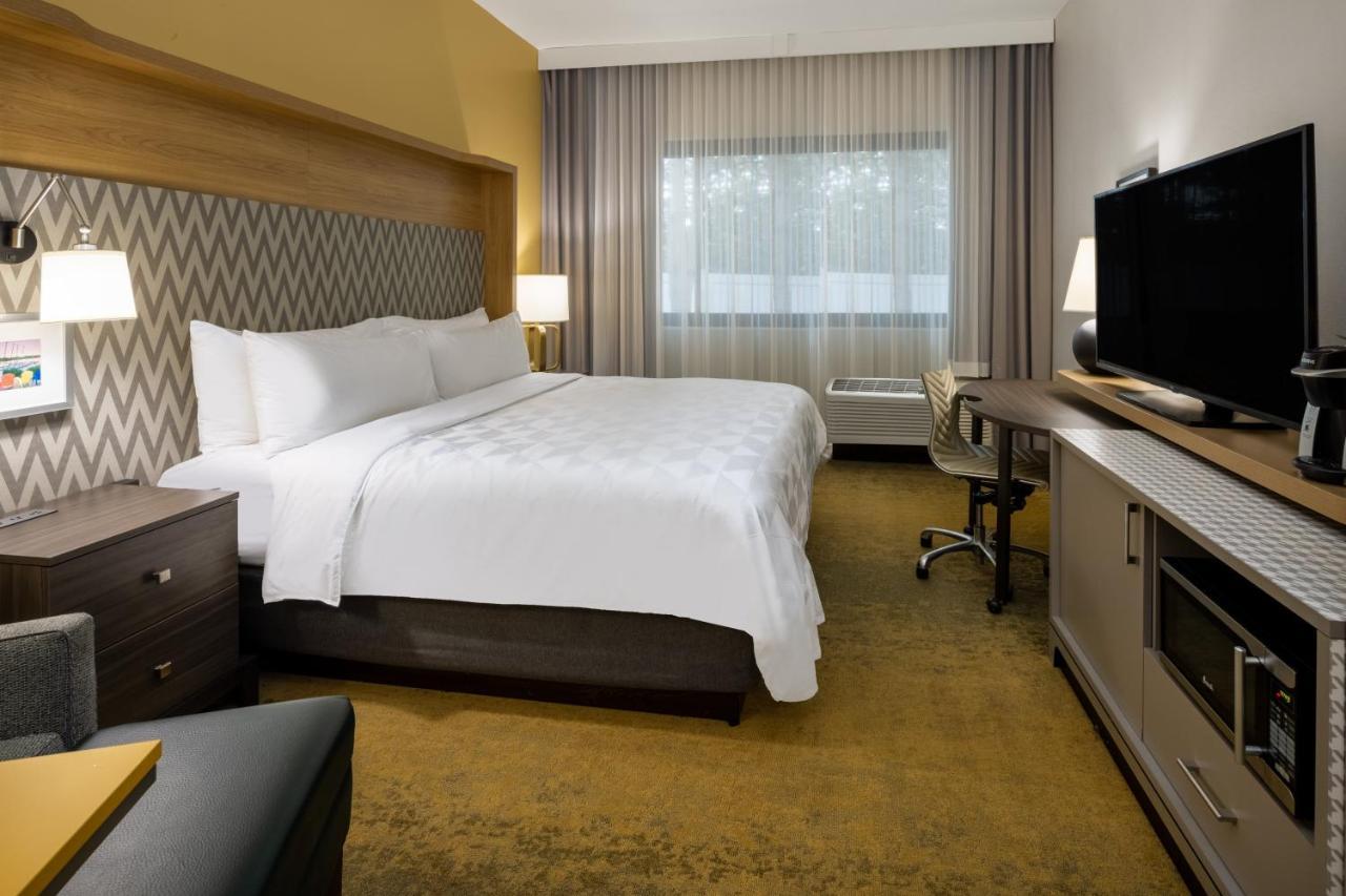 Holiday Inn - Long Island - Islip Arpt East By Ihg Holtsville Eksteriør billede