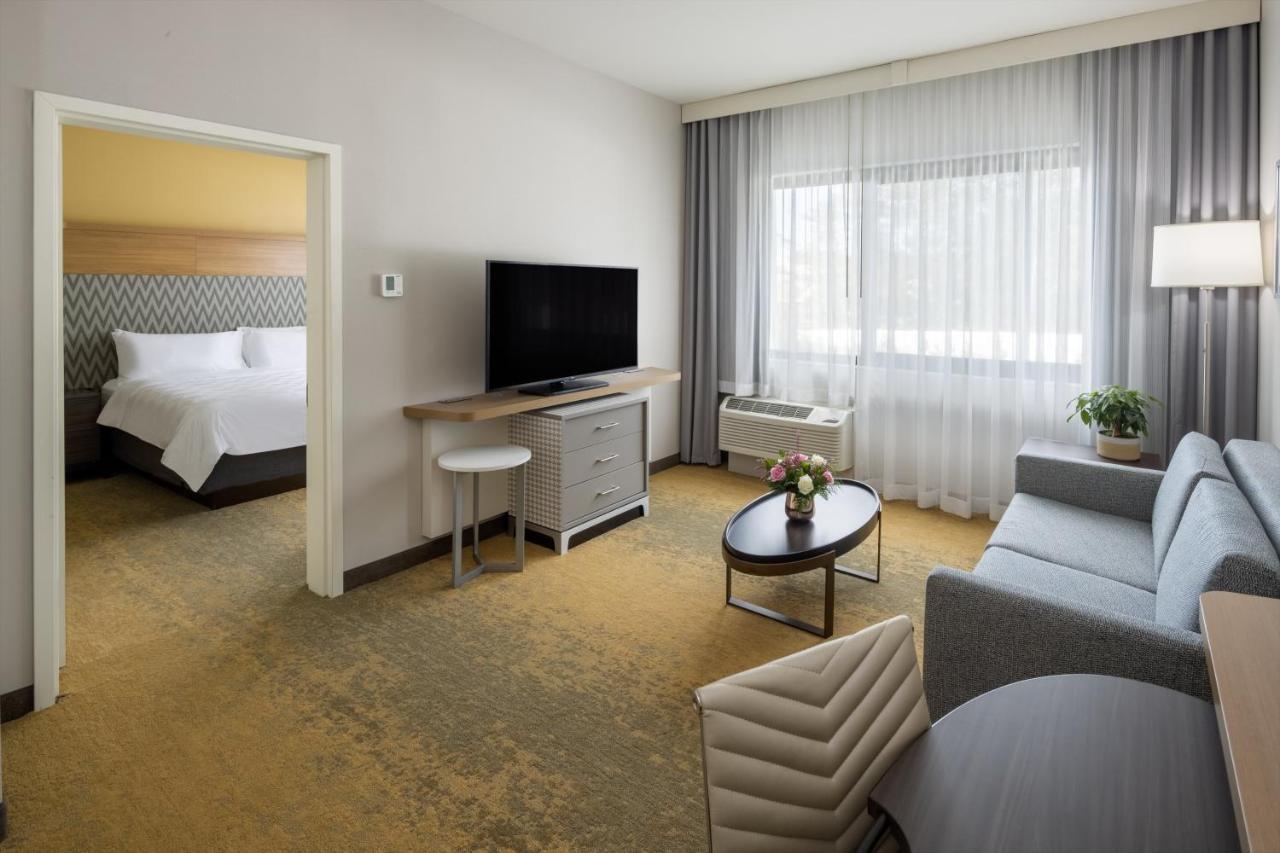 Holiday Inn - Long Island - Islip Arpt East By Ihg Holtsville Eksteriør billede
