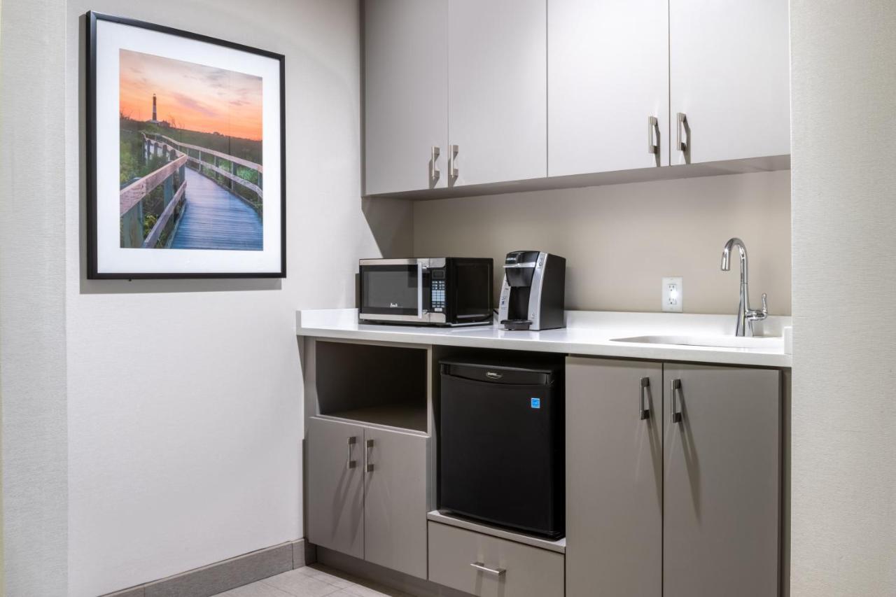 Holiday Inn - Long Island - Islip Arpt East By Ihg Holtsville Eksteriør billede