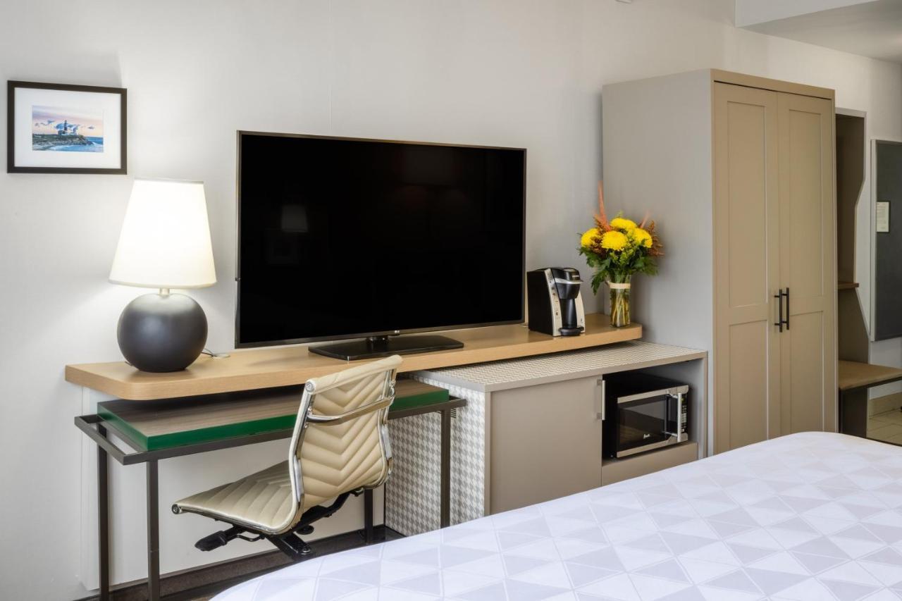Holiday Inn - Long Island - Islip Arpt East By Ihg Holtsville Eksteriør billede