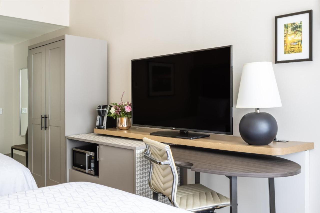 Holiday Inn - Long Island - Islip Arpt East By Ihg Holtsville Eksteriør billede