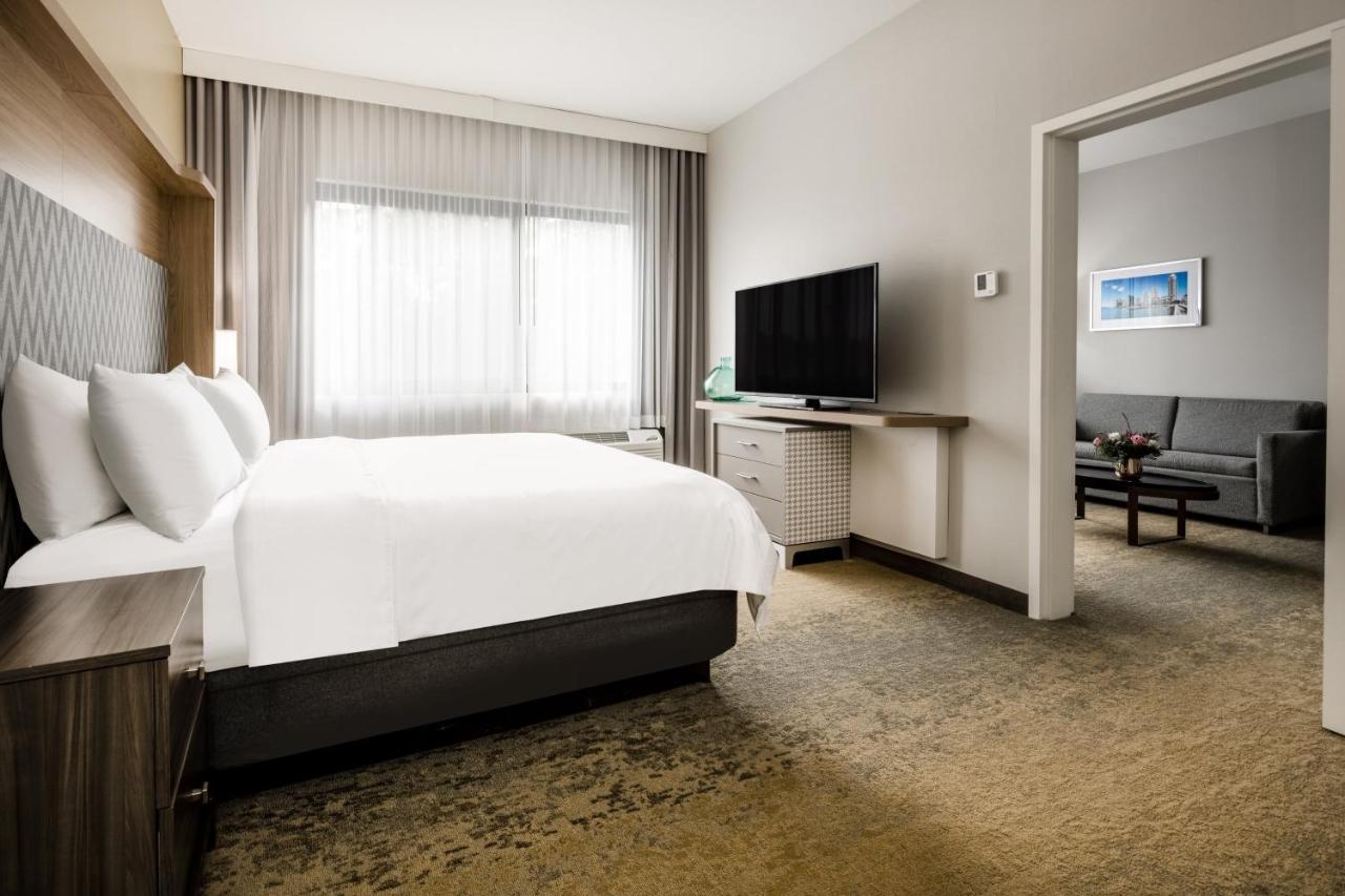 Holiday Inn - Long Island - Islip Arpt East By Ihg Holtsville Eksteriør billede