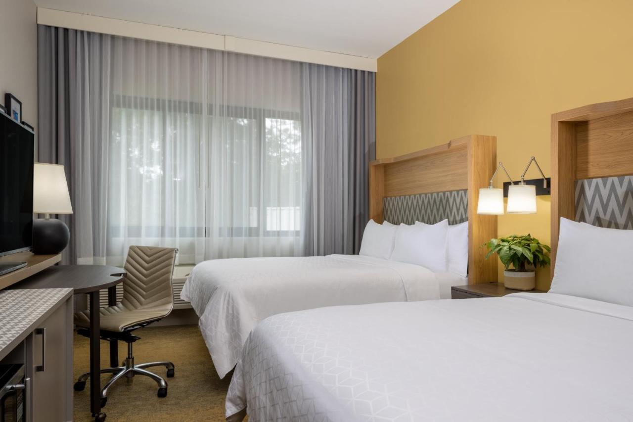 Holiday Inn - Long Island - Islip Arpt East By Ihg Holtsville Eksteriør billede