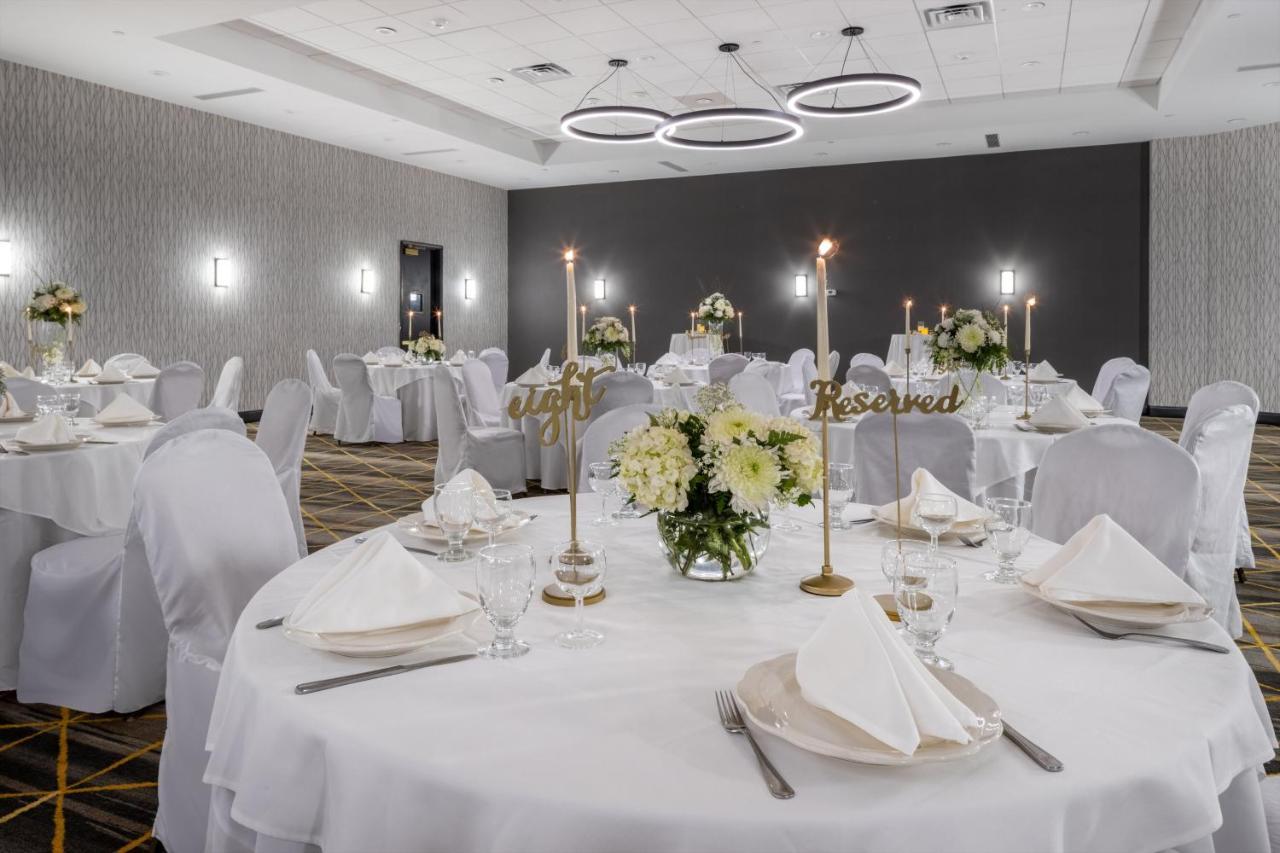Holiday Inn - Long Island - Islip Arpt East By Ihg Holtsville Eksteriør billede
